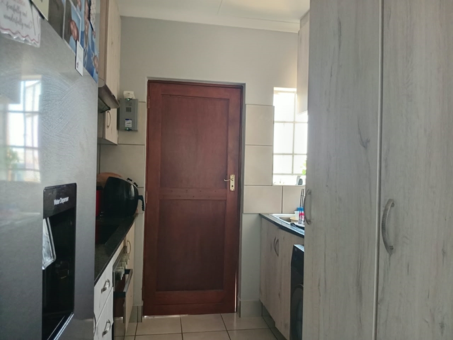 3 Bedroom Property for Sale in Waterkloof East North West